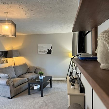 Netflix Home Jacuzzi Gym Fast Wifi Ps5 Free Parking 2 Spaces ヘレフォード エクステリア 写真